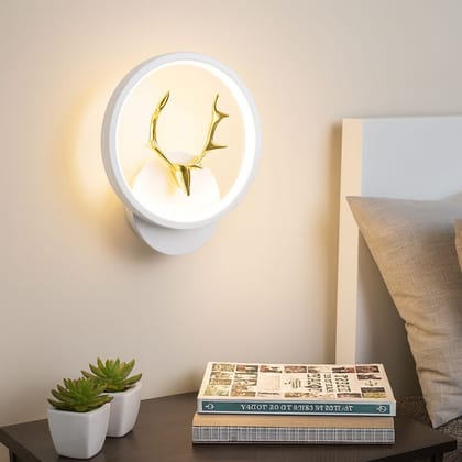 SPARKWORLD White Circle Deer LED Night Lamp | Decorative Table Light for Bedroom, Living Room & Gifting | Size: 25X30 cm | Colour: Circle White