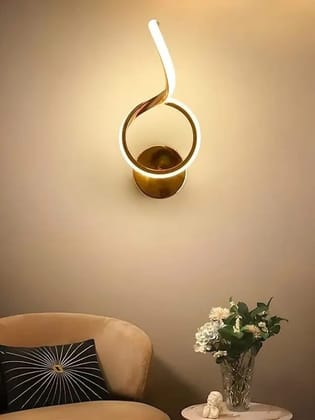SPARKWORLD Wallchiere Wall Lamp With Bulb | Colour: Twisted Loop